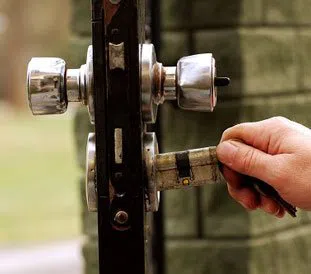 Lock Key Store San Mateo, CA 650-946-3425 - 13-Re-Key-Locks